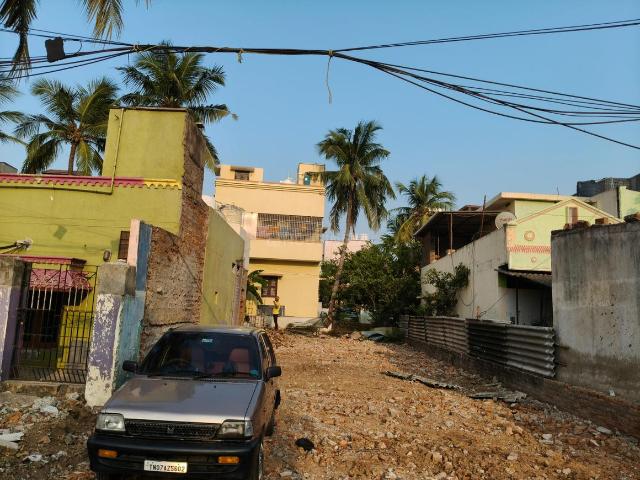 Residential Plot in Ambattur for resale Chennai. The reference number is 21210544