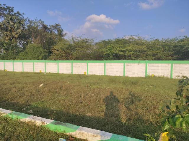 Residential Plot in Ambattur Industrial Estate for resale Chennai. The reference number is 18126504