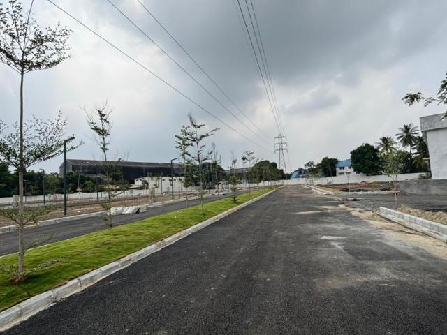 Residential Plot in Ambattur Industrial Estate for resale Chennai. The reference number is 20701534