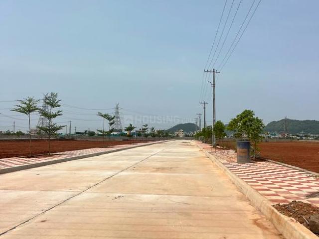 Residential Plot in Ambapuram for resale Vijayawada. The reference number is 20917035