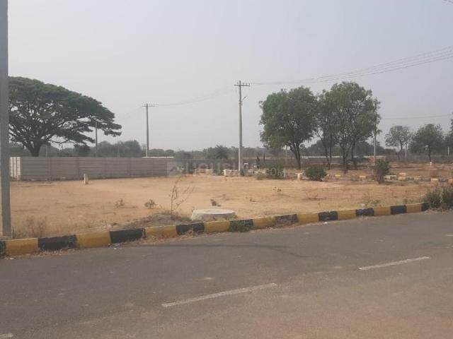 Residential Plot in Ameenpur for resale Sangareddy. The reference number is 8673176