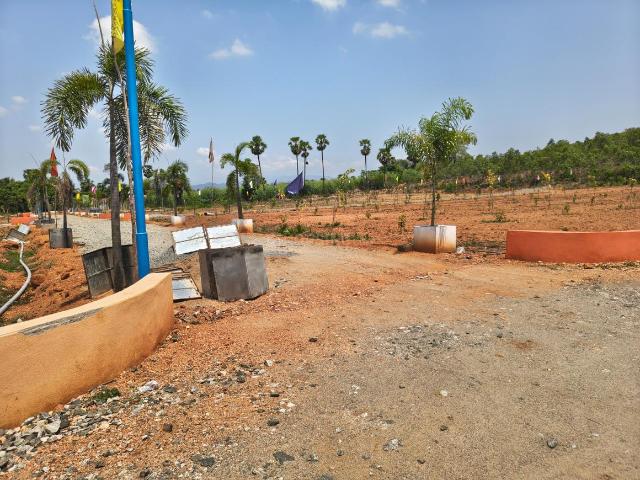 Residential Plot in Anakapalle for resale Visakhapatnam. The reference number is 20479017