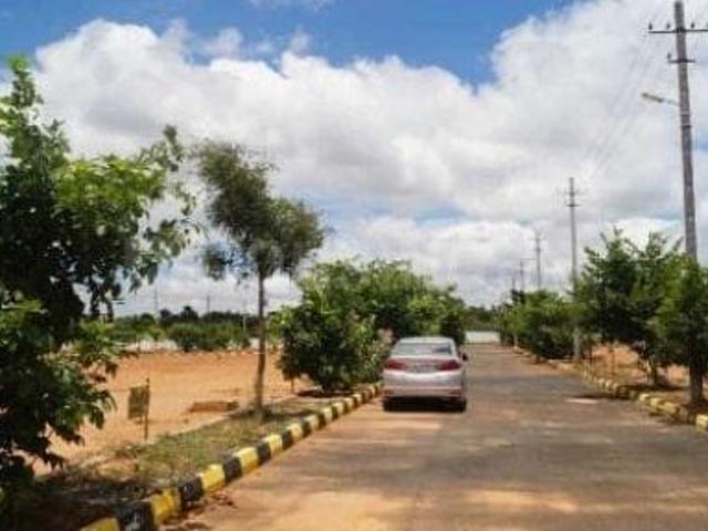 Residential Plot in Anekal for resale Bengaluru. The reference number is 6141114