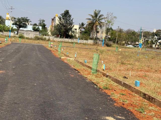 Residential Plot in Anekal for resale Bengaluru. The reference number is 15467058