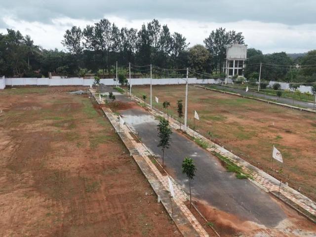 Residential Plot in Anekal for resale Bengaluru. The reference number is 17992758