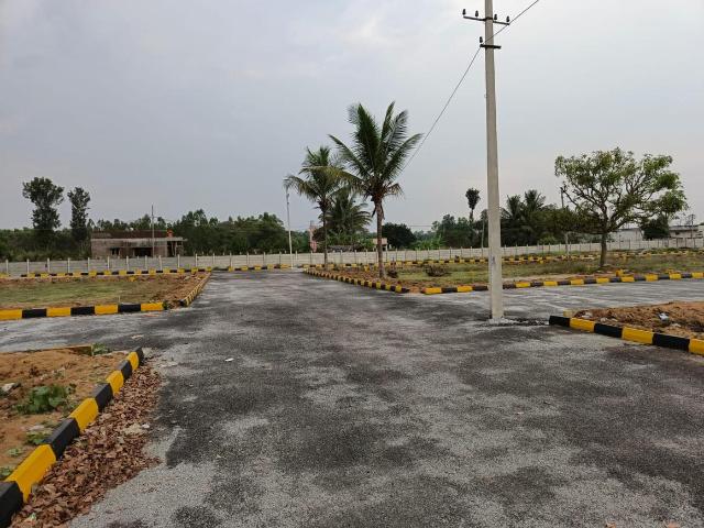 Residential Plot in Anekal for resale Bengaluru. The reference number is 18209153