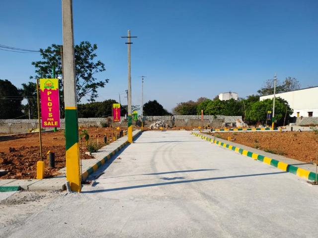 Residential Plot in Anekal Rural for resale Bengaluru. The reference number is 18938563
