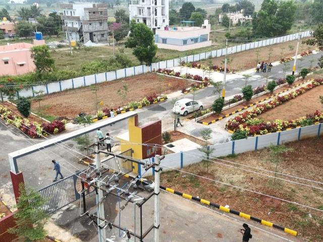 Residential Plot in Anekal for resale Bengaluru. The reference number is 20759175