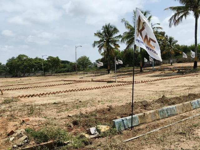 Residential Plot in Anekal for resale Bengaluru. The reference number is 21237816
