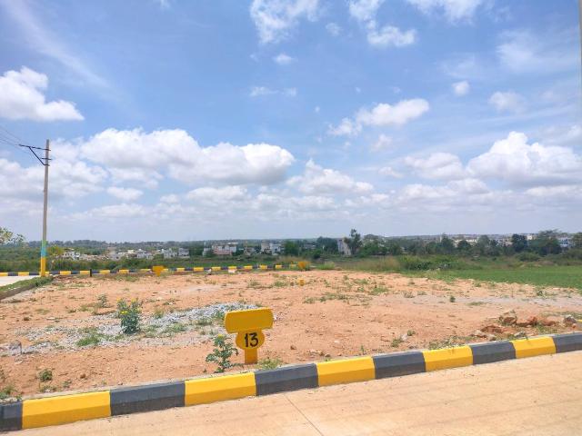 Residential Plot in Anekal Rural for resale Bengaluru. The reference number is 21138498