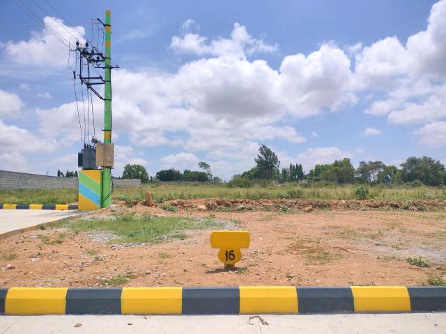Residential Plot in Anekal Rural for resale Bengaluru. The reference number is 21138566
