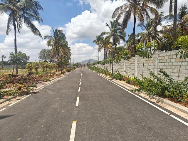 Residential Plot in Anighatta for resale Bengaluru. The reference number is 21243849