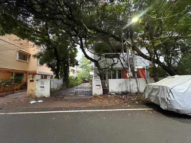 Residential Plot in Anna Nagar for resale Chennai. The reference number is 20271122
