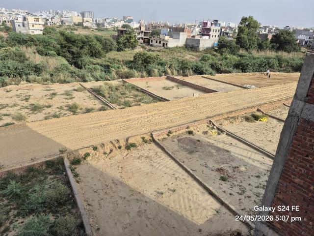Residential Plot in Arjunganj for resale Lucknow. The reference number is 20925161