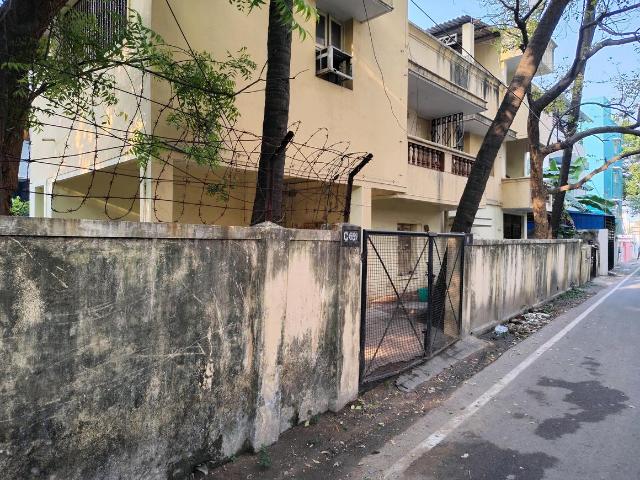 Residential Plot in Ashok Nagar for resale Chennai. The reference number is 19887665