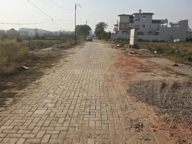 Residential Plot in Ashiana Colony for resale Dera Bassi. The reference number is 19315223