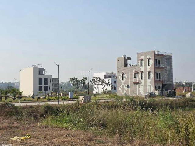 Residential Plot in Ashiana Colony for resale Dera Bassi. The reference number is 20559725