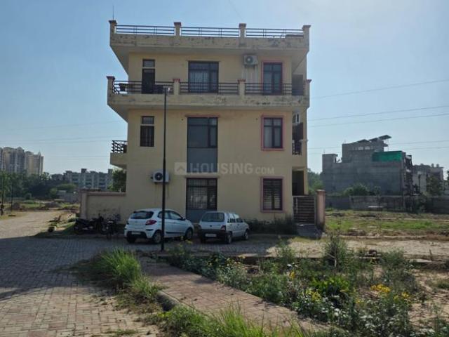 Residential Plot in Ashiana Colony for resale Dera Bassi. The reference number is 20923511