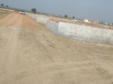 Residential Plot in Burari for resale New Delhi. The reference number is 14629338