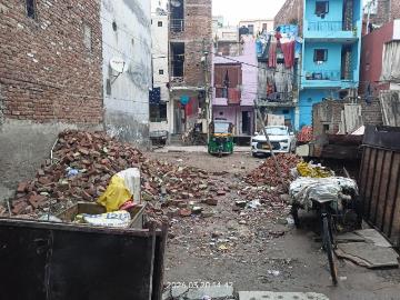 Residential Plot in Burari for resale New Delhi. The reference number is 19772730