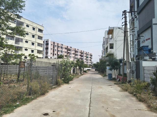 Residential Plot in Bachupally for resale Hyderabad. The reference number is 20404386