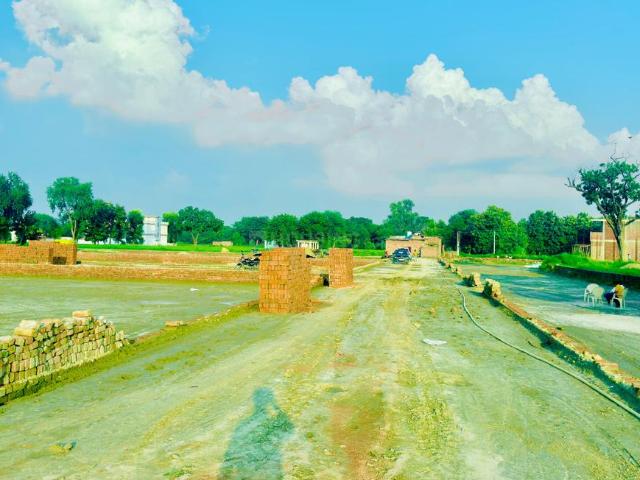 Residential Plot in Babatpur for resale Varanasi. The reference number is 18666985