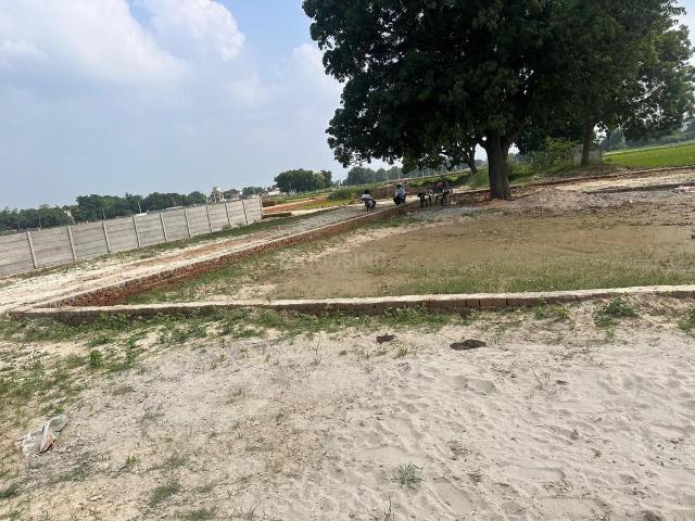 Residential Plot in Babatpur for resale Varanasi. The reference number is 18786307