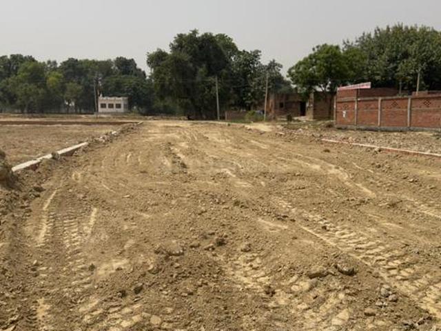 Residential Plot in Babatpur for resale Varanasi. The reference number is 20421581