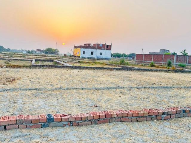 Residential Plot in Babatpur for resale Varanasi. The reference number is 20622426