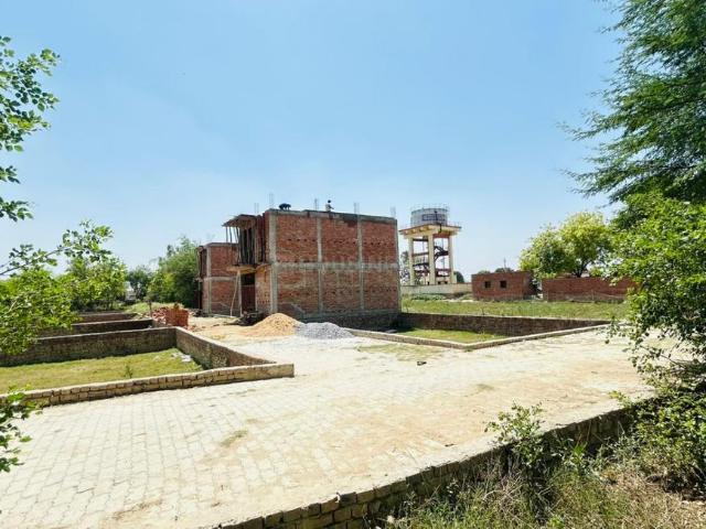 Residential Plot in Babatpur for resale Varanasi. The reference number is 20723116