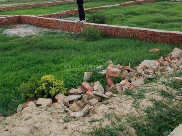 Residential Plot in Babatpur for resale Varanasi. The reference number is 20806310