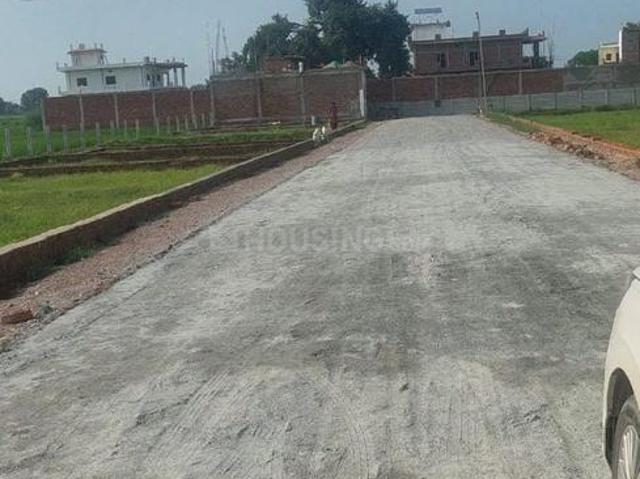 Residential Plot in Babatpur for resale Varanasi. The reference number is 20991884