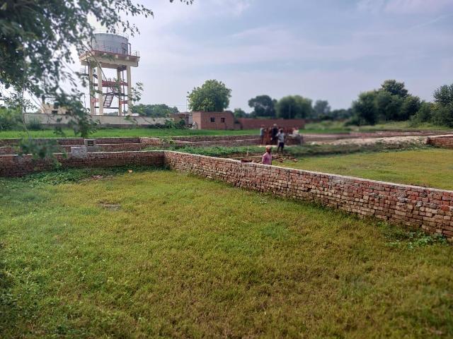 Residential Plot in Babatpur for resale Varanasi. The reference number is 20026380