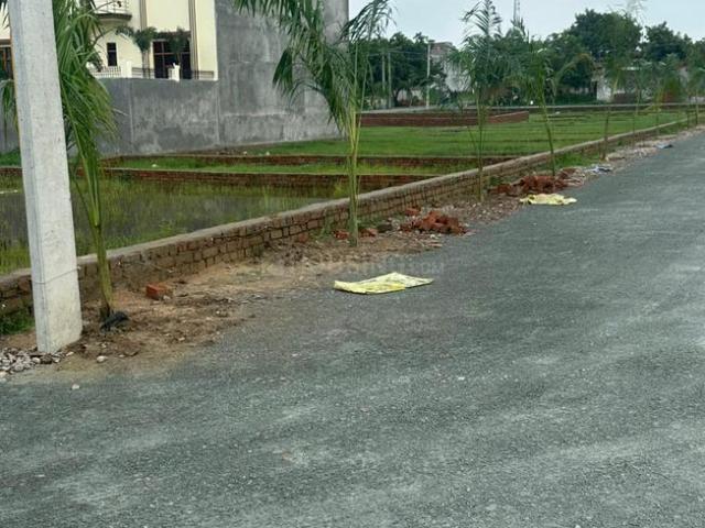 Residential Plot in Babatpur for resale Varanasi. The reference number is 21020317