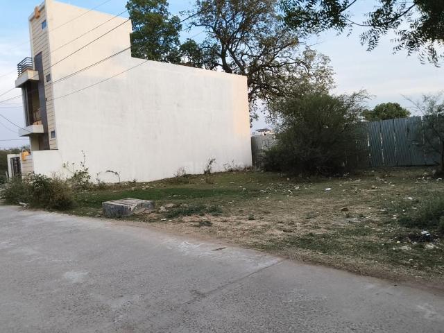 Residential Plot in Bagmugaliya for resale Bhopal. The reference number is 20064488