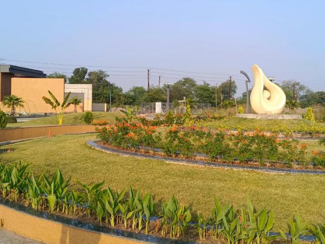Residential Plot in Bada Bangarda for resale Indore. The reference number is 12866643