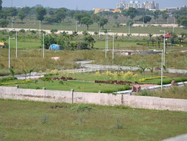 Residential Plot in Bada Bangarda for resale Indore. The reference number is 17560202