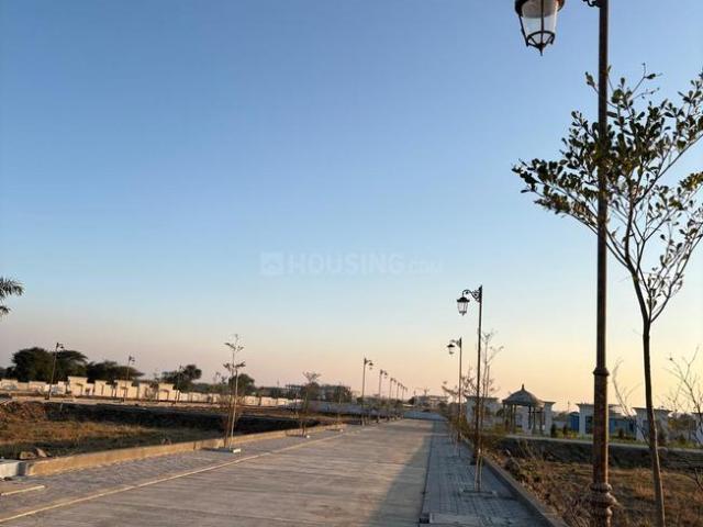 Residential Plot in Bada Bangarda for resale Indore. The reference number is 19986310