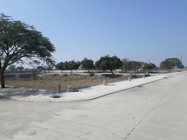 Residential Plot in Bada Bangarda for resale Indore. The reference number is 20467429