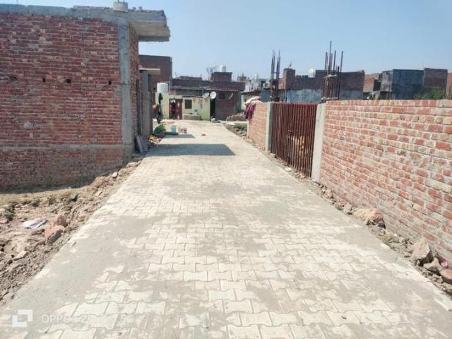 Residential Plot in Badarpur for resale New Delhi. The reference number is 19998393