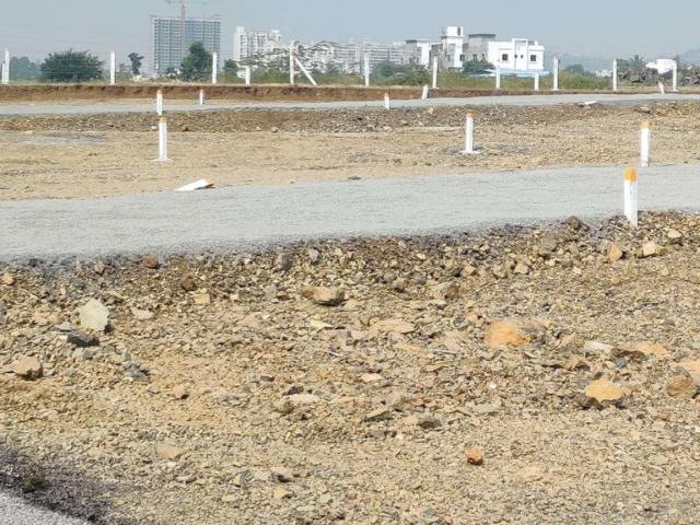 Residential Plot in Badlapur West for resale Badlapur. The reference number is 19875382