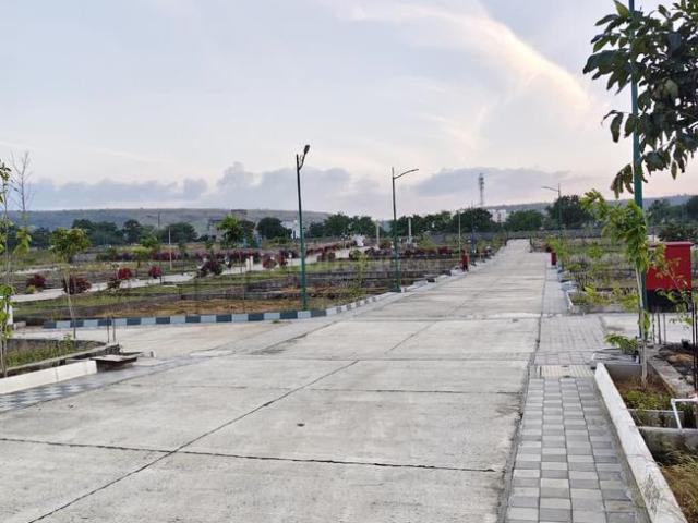 Residential Plot in Bakori for resale Pune. The reference number is 21218373