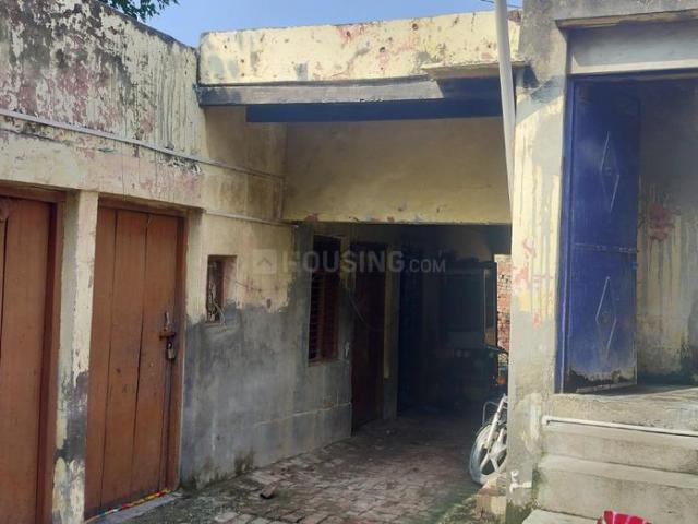 Residential Plot in Bakhtawar Pur Village for resale New Delhi. The reference number is 15430415