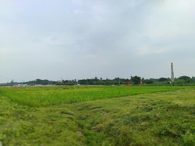 Residential Plot in Bantala for resale Kolkata. The reference number is 21070137