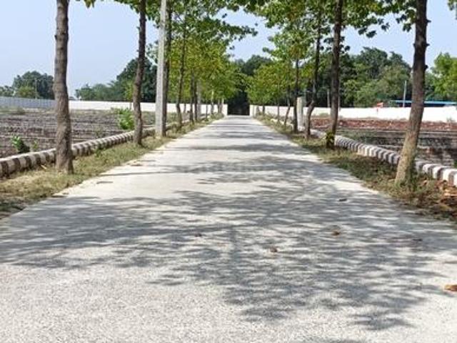 Residential Plot in Banthra Sikander Pur for resale Lucknow. The reference number is 20534692