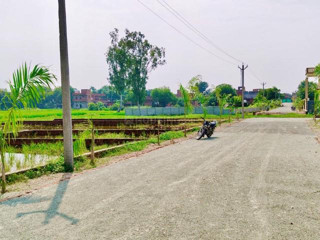 Residential Plot in Basani for resale Chandauli. The reference number is 21310627