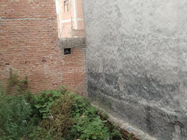 Residential Plot in Basantpur for resale Faridabad. The reference number is 20983813