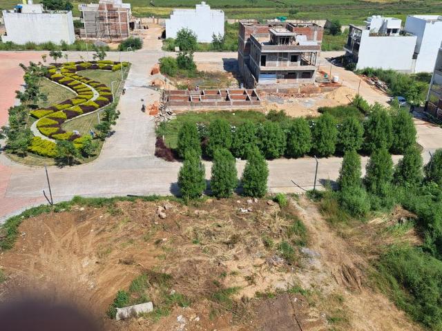 Residential Plot in Barauda for resale Raipur. The reference number is 12790826