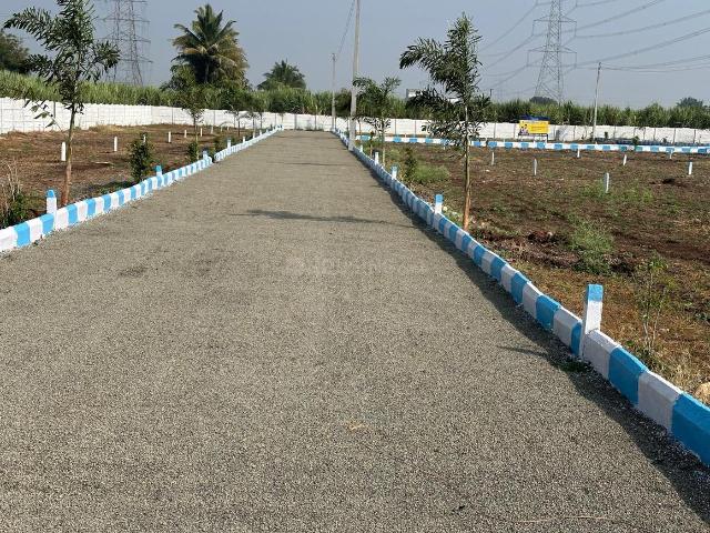 Residential Plot in Baramati for resale Pune. The reference number is 21110197