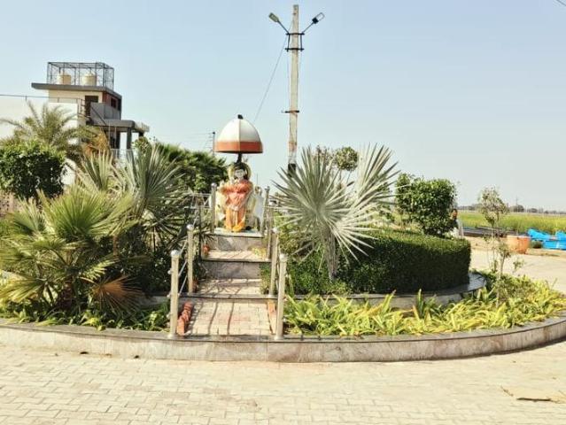 Residential Plot in Barsana for resale Mathura. The reference number is 13387676